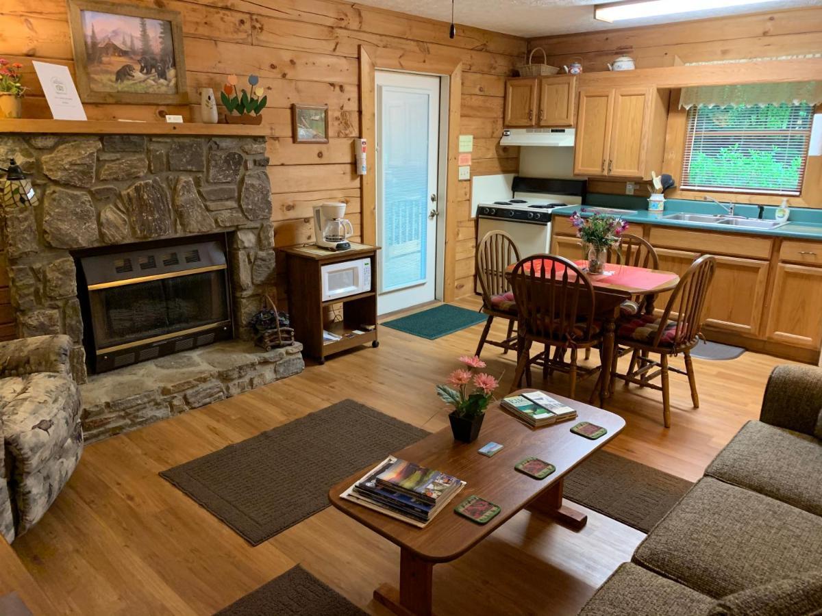 Misty Creek Log Cabins Maggie Valley Luaran gambar